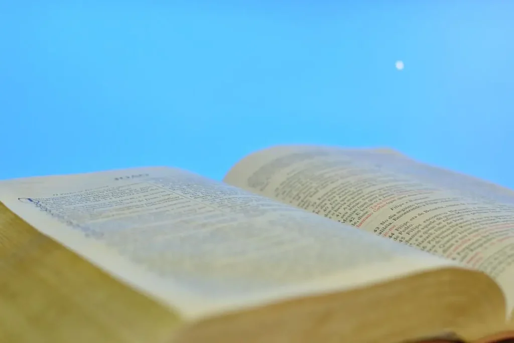 Biblia para representar a fidelidade as escrituras